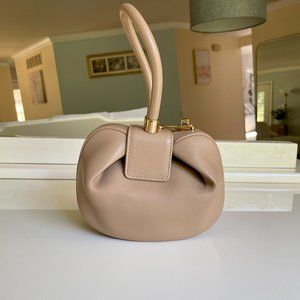 Gabriela Hearst Demi leather handbag